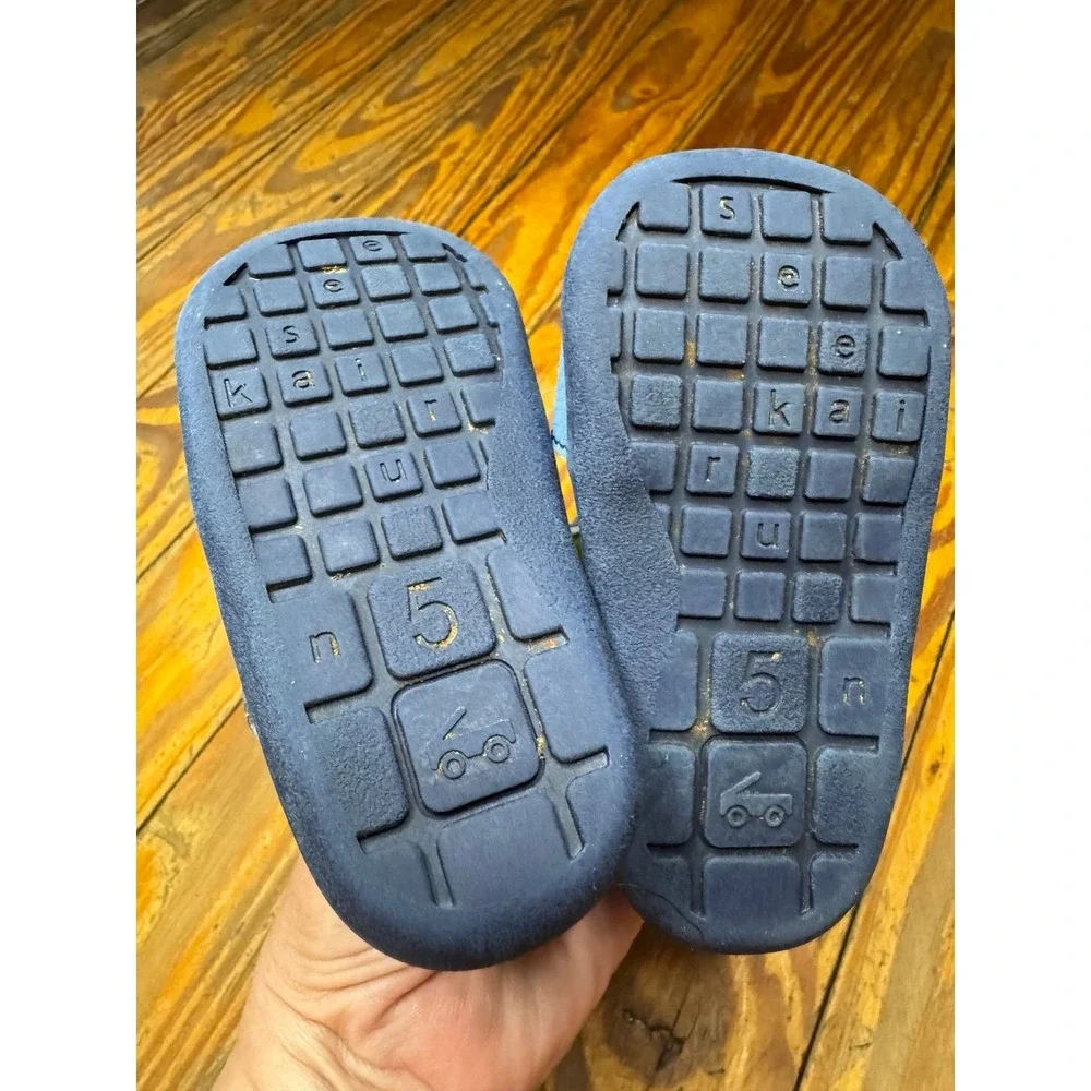 See Kai Run Basic Water Sandals Size 5